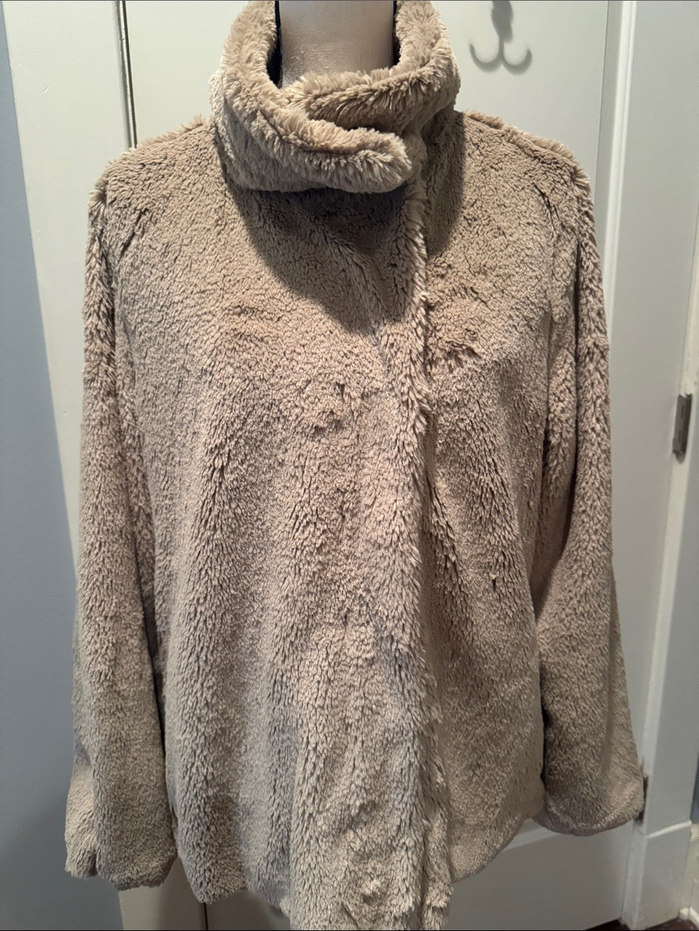 Patagonia Taupe Plush Teddy Pullover Jacket